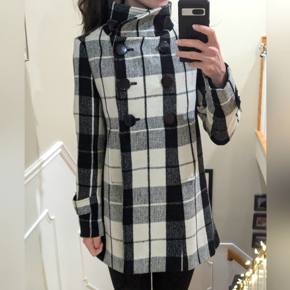 Older Forever 21 pea coat, light pea coat, size medium